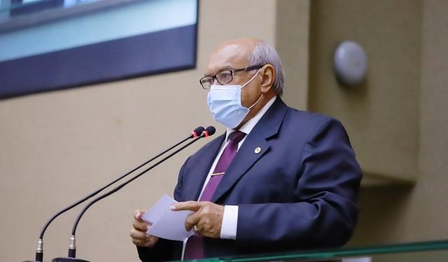 Belarmino Lins pede que Governo autorize crédito adicional para construção da sede do CETAM em Fonte Boa