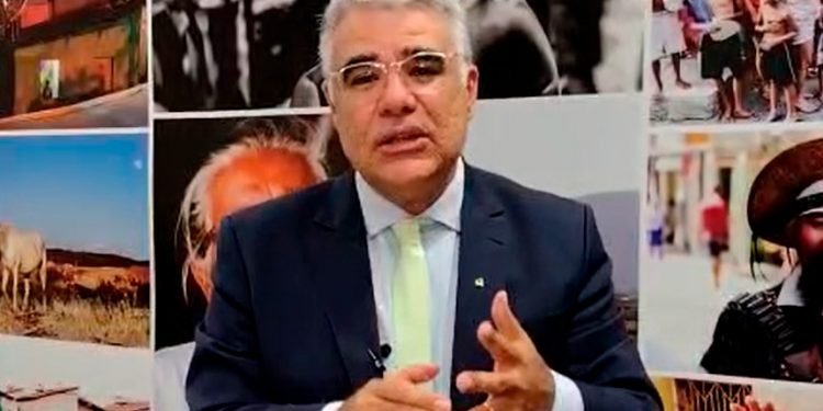 Girão afirma que pedirá convocação de secretários, empresários e prefeitos na CPI