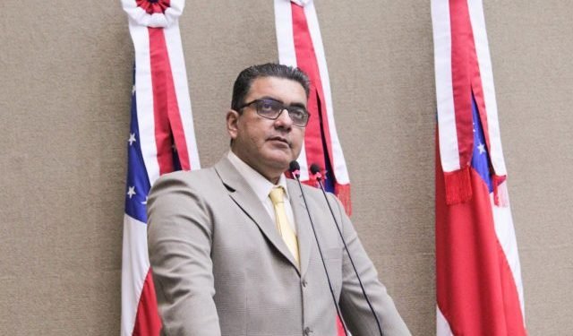 Abdala Fraxe destaca desempenho das UBS’s responsáveis pela vacinação de 78 mil pessoas