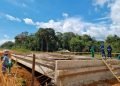 Governo do Amazonas executa construção da ponte do gasoduto, na rodovia AM-070