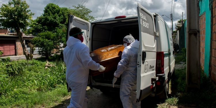 Traslado de corpo de jovem assassinada em São Paulo será pago pela prefeitura   