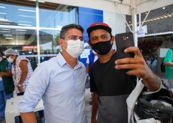 Prefeito David Almeida conclama público a partir dos 33 anos a se vacinar contra a Covid-19