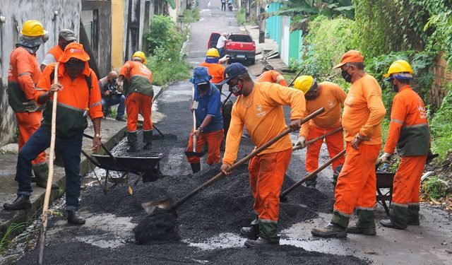 Prefeitura revitaliza ruas do conjunto Ajuricaba, no bairro Alvorada