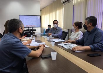 Servidores da SES-AM recebem capacitação do CSC para aperfeiçoar a elaboração de processos eletrônicos de compra