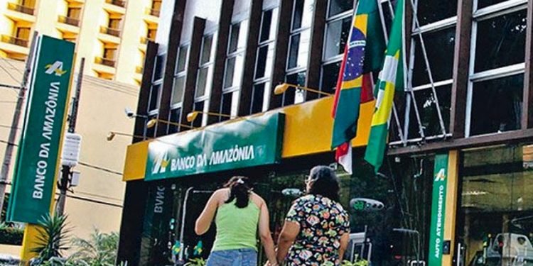 Lei concede desconto em dívidas de empresas com fundos de investimentos