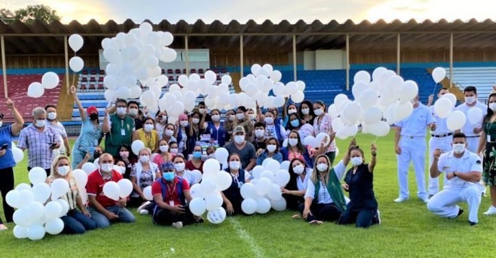 Distrito Leste de Saúde da Prefeitura de Manaus comemora 100 mil primeiras doses de vacina contra a Covid-19 aplicadas no Clube do Trabalhador/Sesi
