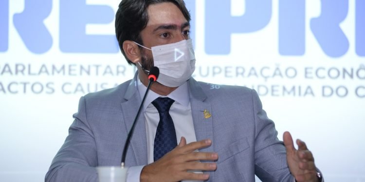 Frenpre recebe o presidente da Associação Comercial do Amazonas na Câmara de Manaus