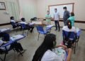 Governador Wilson Lima acompanha retomada das aulas presenciais em sistema híbrido, em Manaus