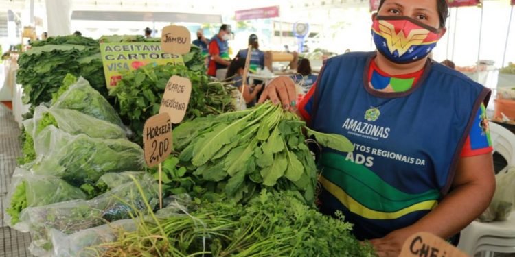 Governo do Estado, por meio da ADS, inaugura nova Feira de Produtores no bairro Dom Pedro