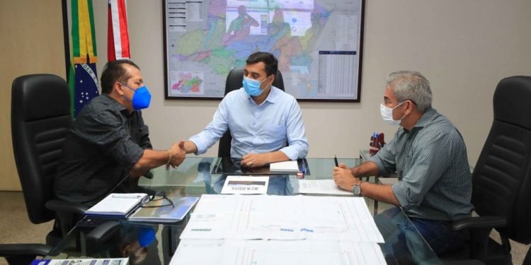 Wilson Lima anuncia investimentos para infraestrutura de Boa Vista do Ramos