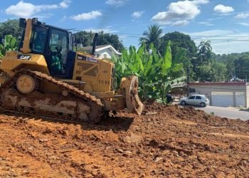 Governo do Amazonas avança em 62% nas demolições do Anel Sul