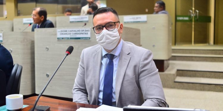 Rodrigo Guedes pede realização de concurso público para Polícias e Guarda Municipal