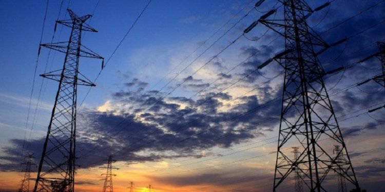 Lei dá isenção extra na conta de luz de consumidor do Amapá afetado por apagão