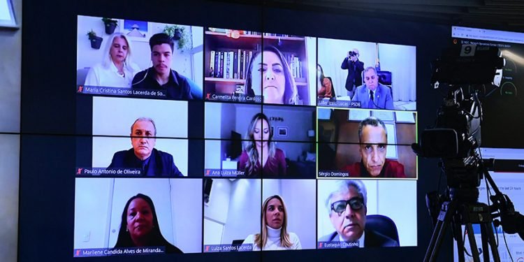 Homenageados, agentes de proteção à criança e ao adolescente apontam desafios da atividade