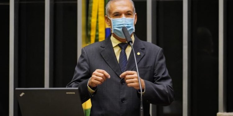 Comissão aprova projeto que prevê a valorização dos frutos do Cerrado