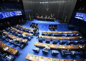 Senado aprova que indústria veterinária possa produzir vacina humana