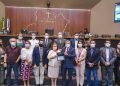 UEA recebe homenagem na Assembleia Legislativa pelos 20 anos de atividade no Amazonas