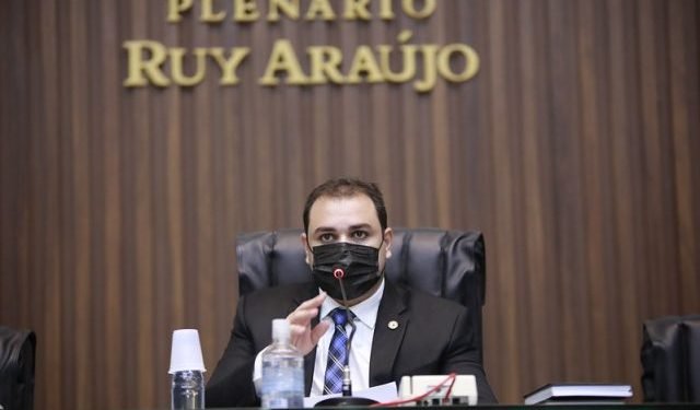 Durante Sessão Ordinária da Assembleia, presidente Roberto Cidade diz que assinará CPI da Pandemia