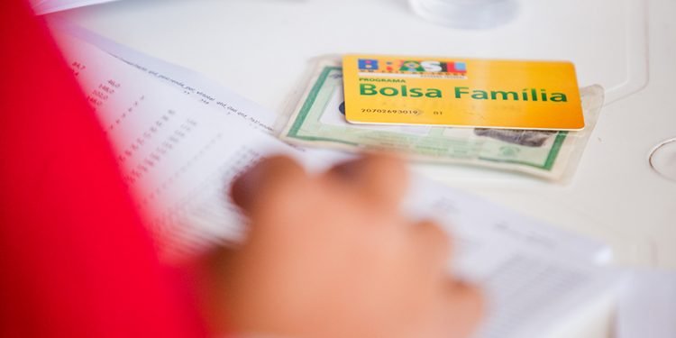 Inflação de junho ajuda teto, mas inflação de dezembro traz riscos, aponta IFI