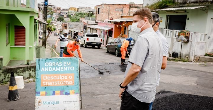 Prefeitura de Manaus intensifica frentes de obras nas zonas Oeste e Centro-Oeste