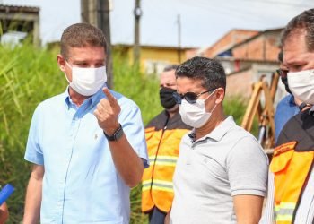 David Almeida e Marcos Rotta iniciam mutirão de infraestrutura no Nova Cidade