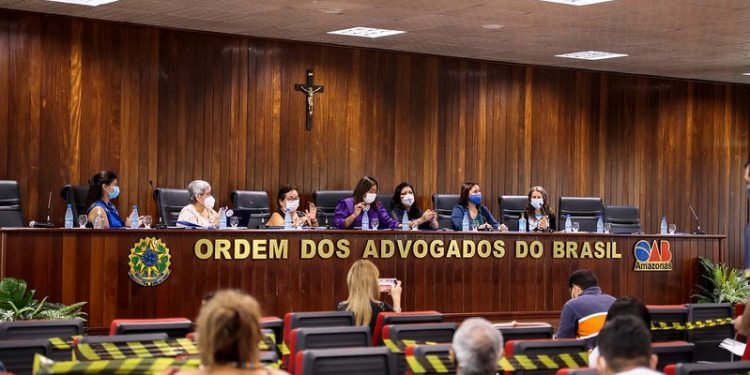 Prefeitura abre campanha de combate ao tráfico humano em Manaus