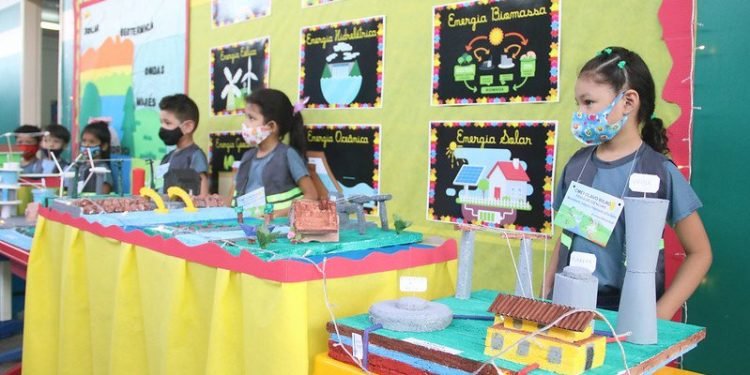 Prefeitura de Manaus realiza feira de ciências sobre meio ambiente em centro de educação infantil