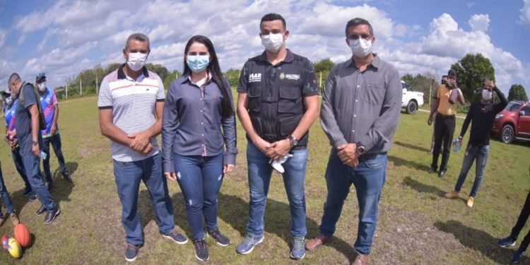 Codajás e Beruri recebem visita da Faar para identificar soluções de desenvolvimento esportivo