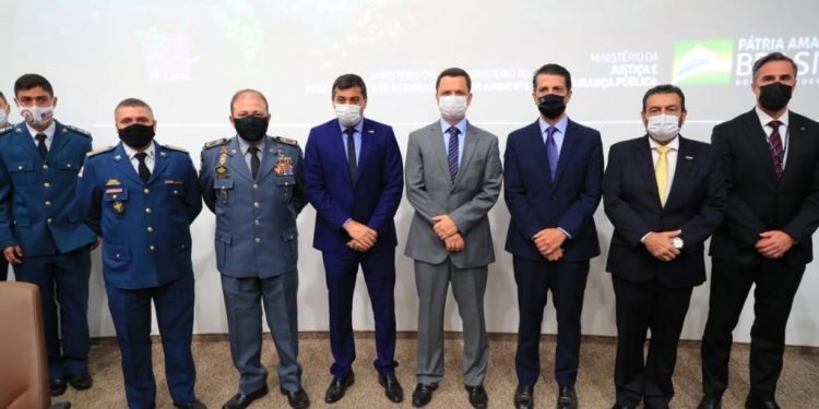 Wilson Lima participa do lançamento do ‘Guardiões do Bioma’ para repressão ao desmatamento ilegal