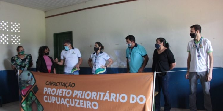 Em Autazes, Idam inicia curso de Boas Práticas na Fabricação dos Derivados da Polpa do Cupuaçu