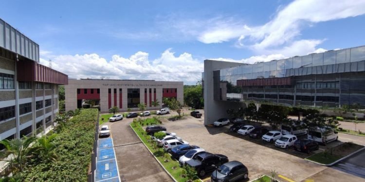 ​Escola de Contas do TCE-AM divulga lista com alunos convocados para nova edição do Profac