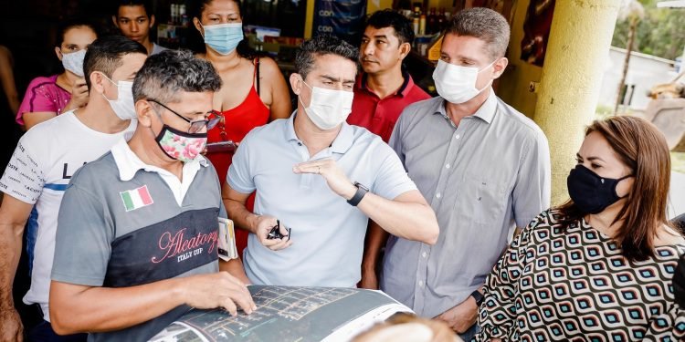 Jacqueline acompanha mutirão de infraestrutura e limpeza pública na Comunidade São João