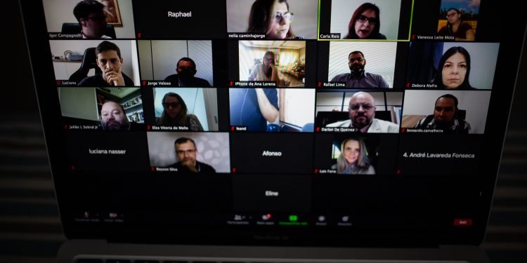 Tendo como pauta o reforço às ações dos Juizados Maria da Penha, Corregedoria e Vice-Presidência do TJAM reúnem-se com representantes do MPE e Polícia Civil