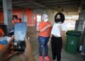 #TBT: Familiares registram momento da vacinação de jovens na Arena da Amazônia