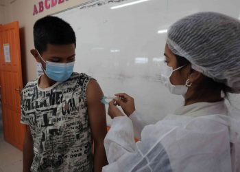 População a partir de 20 anos adere vacinação contra Covid-19 em Rio Preto da Eva