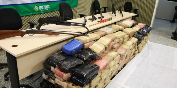 Até maio, polícias prenderam mais de 340 pessoas por tráfico de drogas em Manaus