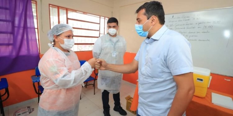 Wilson Lima antecipa vacinação contra Covid-19 para pessoas a partir de 20 anos ou mais em Rio Preto da Eva