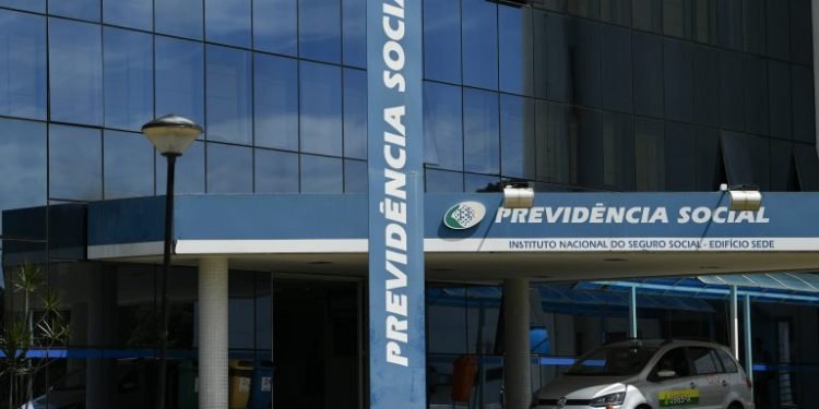 Projeto facilita prova de vida para aposentados e pensionistas do INSS