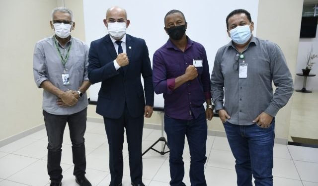 Cabo Maciel reúne com Amazonas Energia para tratar Sobre demandas das comunidades de Itacoatiara