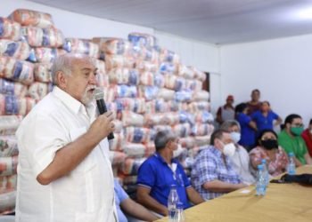 Belarmino Lins destaca entrega de cestas básicas e revitalização da pista de Novo Aripuanã
