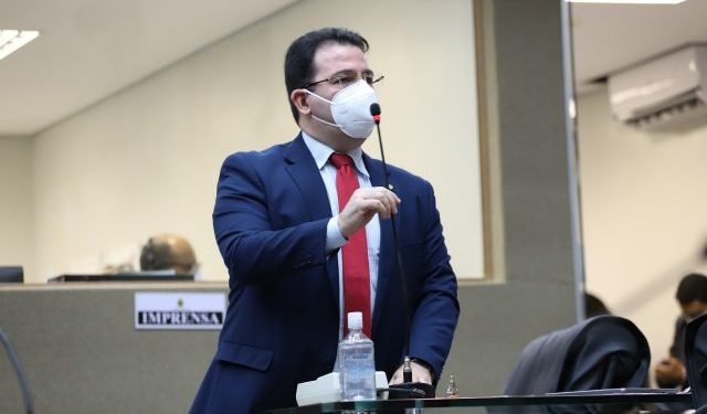 PL de Wilker que proíbe a apreensão de veículos por débitos de IPVA pelo Detran-AM é aprovado pela Assembleia