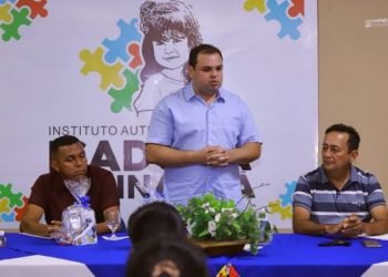 Em visita a Parintins, Roberto Cidade anuncia emenda de R$ 250 mil para Instituto Autismo Isadora Tupinambá