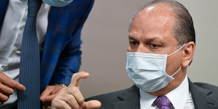 Ricardo Barros nega ter sido citado por Bolsonaro a Luis Miranda