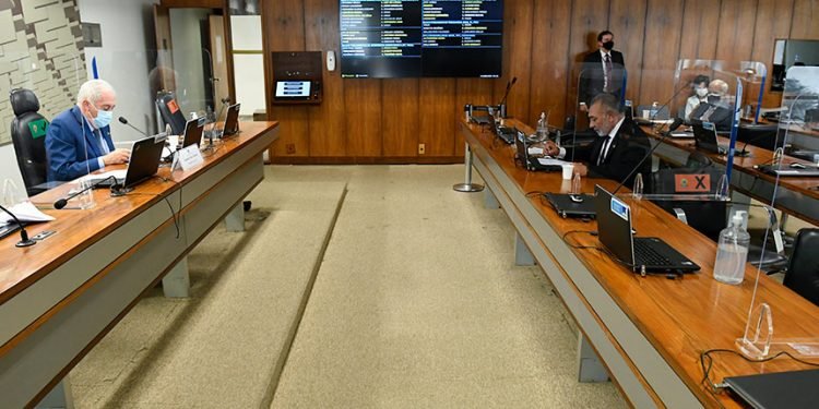 Doações a fundos para pessoas com deficiência poderão ser deduzidas do IR