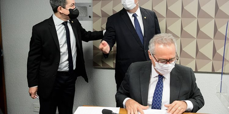 CPI ouve diretora da VTCLog nesta terça, após STF autorizar motoboy a não comparecer