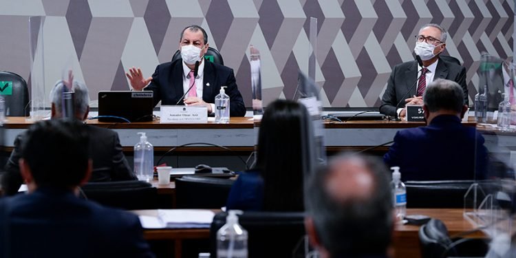 Com foco na VTCLog, CPI reconvoca motoboy e quebra sigilos da empresa