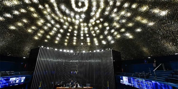 Senado aprova incidência do ISS sobre serviço de rastreamento de veículos