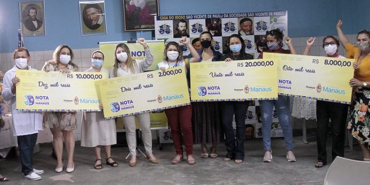 Prefeitura de Manaus contempla ganhadores de mais um sorteio da Nota Premiada