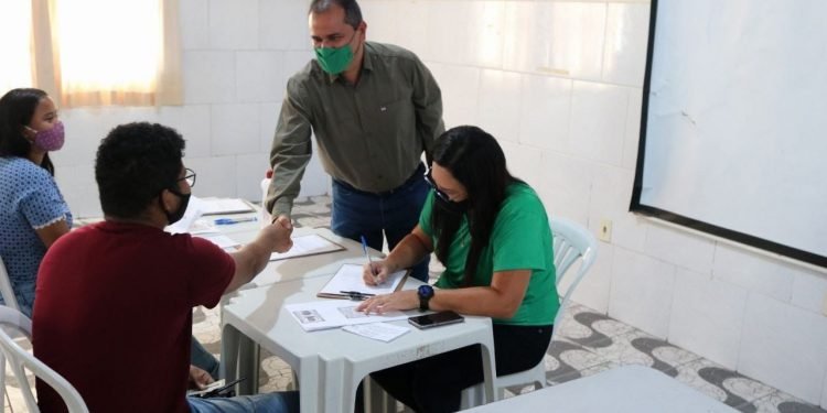 Daniel Vasconcelos destina emenda parlamentar para projeto de capacitação profissional