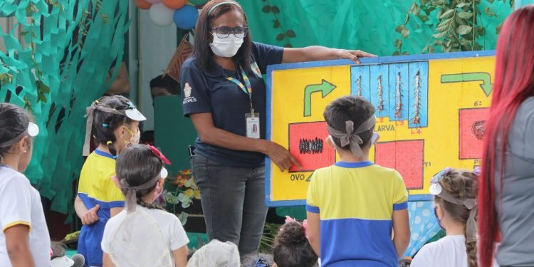 Prefeitura de Manaus promove ação educativa de combate ao Aedes aegypti na zona Oeste